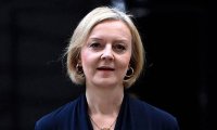 Правительство Великобритании призывают расследовать взлом телефона Лиз Трасс