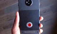 Представлен смартфон Red Hydrogen One с голографическим дисплеем