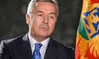Премьер Черногории назвал «наградой» приглашение страны в НАТО