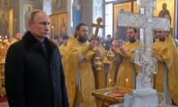 Путин и Крещение: как отмечают праздник в Кремле