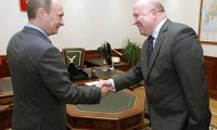 Путин обсудил с Шанцевым ситуацию в регионе 