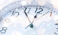 Путин подписал закон о возврате зимнего времени навсегда