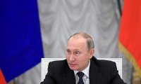 Путин поручил изучить применение закона об иноагентах