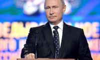 Путин простил россиянам долги по налогам