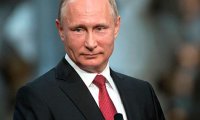 Путин стал политиком года в Латвии