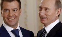 Работой Путина довольны 86% россиян, Медведева – 64%