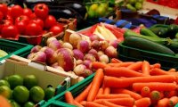 Растет количество россиян, которые выступают против продуктового эмбарго