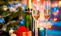 Ритейлеры предупредили о новогоднем подорожании шампанского