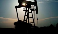 Россия и Саудовская Аравия поддержали ограничение нефтедобычи на 9 месяцев