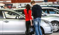 Россияне начали год обновлением автопарка