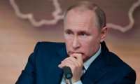 Россияне опасаются кризиса и сдачи позиций страны без Путина