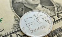 Рубль на бирже установил максимумы года