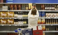 Прилавки останутся без импортного алкоголя?