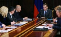Саботаж или непрофессионализм: правительство Медведева игнорирует поручения Путина