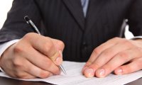 Самый успешный в финансовом плане госдумовец заявил о банкротстве