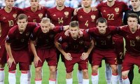 Сборная России дисквалифицирована до конца Евро-2016. Условно
