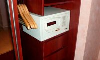 Сейфы в отелях оказалось очень просто открыть