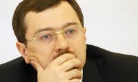 Сергей Кириенко слил пенсии банкроту Мотылеву