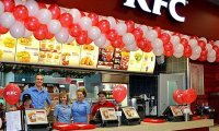 Сеть ресторанов KFC представила коллекцию на Неделе моды в Лондоне