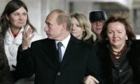 СМИ сообщили о «тайной семье и третьей дочери» российского президента Путина