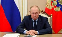 Согласно источникам, Путин изолирован, недоверчив и опирается на горстку «ястребов» по Украине