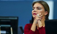 Сообщается, что Путин не рад еще одной беременности Алины Кабаевой 