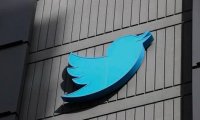 Сотрудники подали в суд на Twitter после начала массовых увольнений