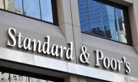 S&P понизило рейтинг России до «мусорного»