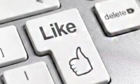 Стало известно, на что готовы пойти мужчины и женщины ради лайков в соцсетях