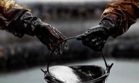 Стоимость нефти продолжает снижаться