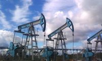 Нефть растет в ожидании данных из США