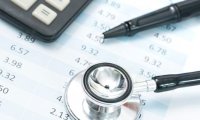 Страховщики погасят часть бюджетных затрат на медицину