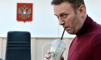 Суд отправил Навального под домашний арест