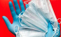Суд Парижа обвинил государство в том, что оно не обеспечило достаточных запасов масок перед эпидемией