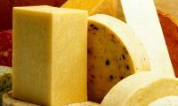 Сыр способствует укреплению иммунитета у пожилых людей