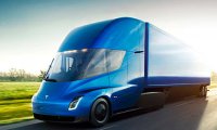 Tesla озвучила цены на электрогрузовик Semi