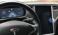Tesla собирается устранить проблемы с безопасностью в более чем 285 тыс. автомобилей в Китае