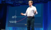 Технический директор Facebook уходит в отставку