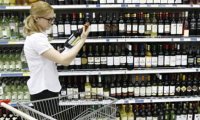 Торговля спиртным станет ближе к школам