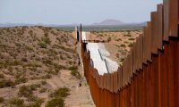 Трамп потратит дополнительные средства Пентагона на пограничную стену