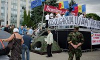 «Тяни-толкай» молдавского протеста