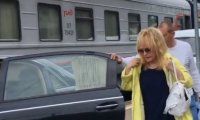 Выходка Пугачевой на вокзале обернулась большим скандалом