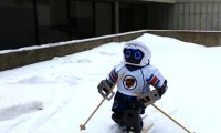 Ученые поставили робота на лыжи  
