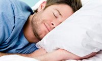 Ученые признали восьмичасовой сон опасным для здоровья