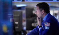 Уолл-стрит близка к рекорду благодаря ожиданиям деэскалации конфликта США и Ирана