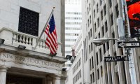 Уолл-Стрит процветает на фоне хромающей экономики
