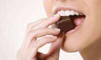 Употребление шоколада способствует похудению