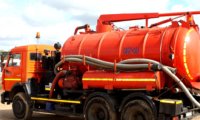 Услуги ассенизаторской техники – возможность оперативно избавиться от загрязненной сточной жидкости