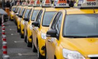 В 2015 году количество такси в России составило 338 тысяч машин