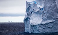 В Антарктиде образовался новый гигантский айсберг